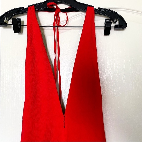 Art259Design Dress Backless Halter Slit Crinkle Midi Red S NWT - Picture 3 of 8